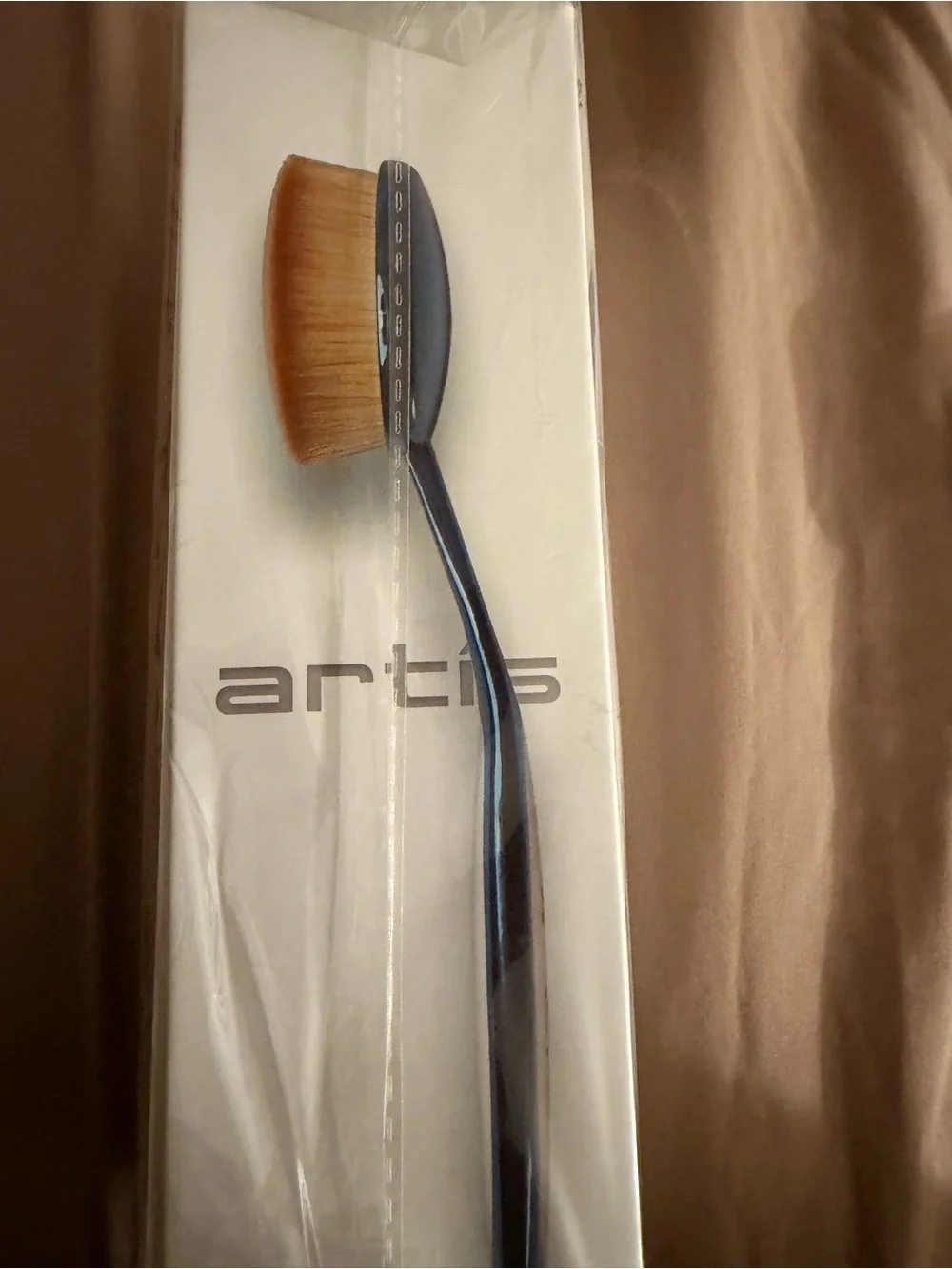Artis Elite Collection Oval 7 Brush Cobalt Finish Makeup Brush (Sealed in box)